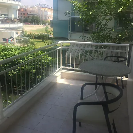 Ξενοδοχείο Granada 3*