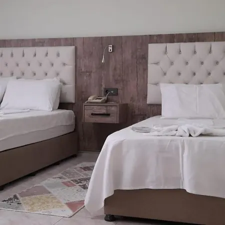Hotel Granada 3*