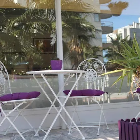 Granada Hotel 3*