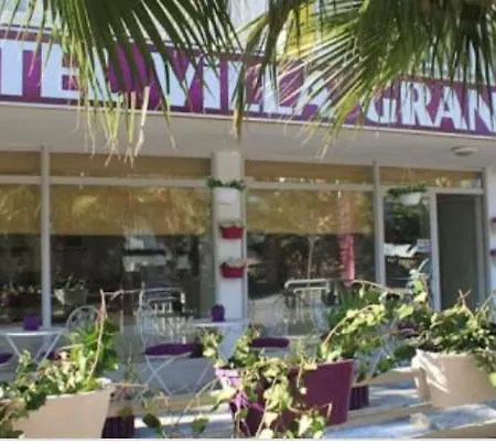 Granada Hotel