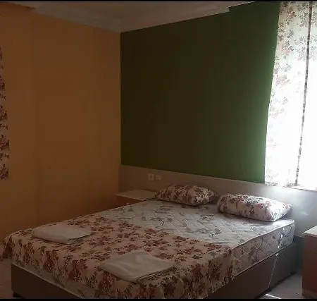 Granada Hotel