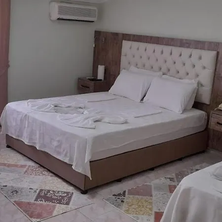 Szálloda Granada 3*
